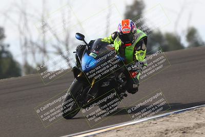 media/Nov-02-2025-Lets Ride (Sun) [[f7a3caa734]]/A Group/11am (Turn 2 Inside)/